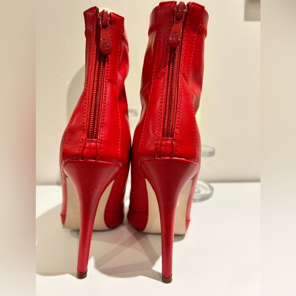 PrettyLittleThings red stiletto boots US9 UK7 - Picture 4 of 4